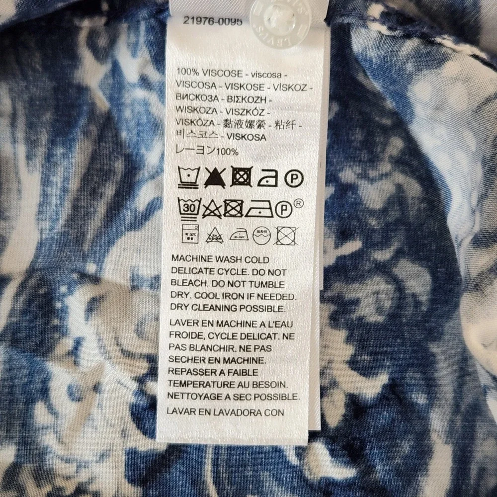 Levis Classic Camp Shirt Mens XXL Blue Waves Print Relaxed Fit Short Sleeve